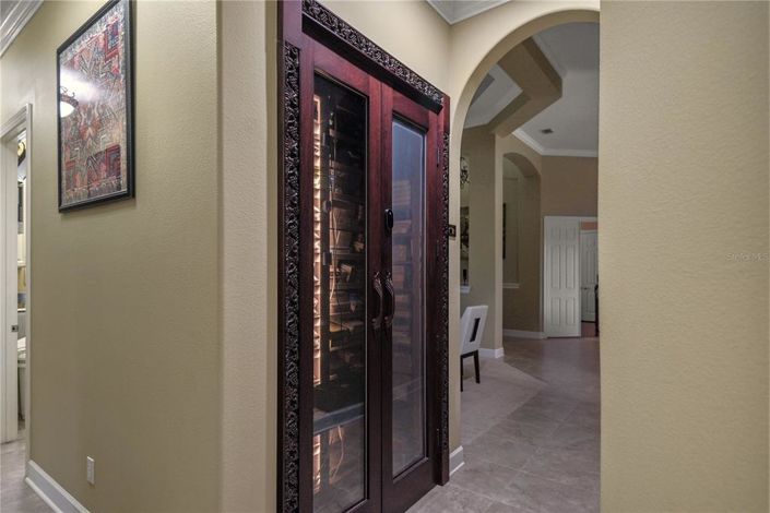 Image No.43-5 Bed Property for sale