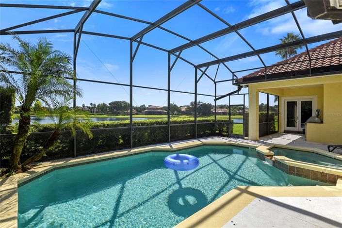 Image No.45-5 Bed Property for sale