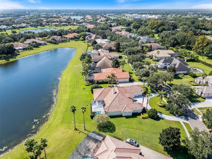 Image No.51-5 Bed Property for sale