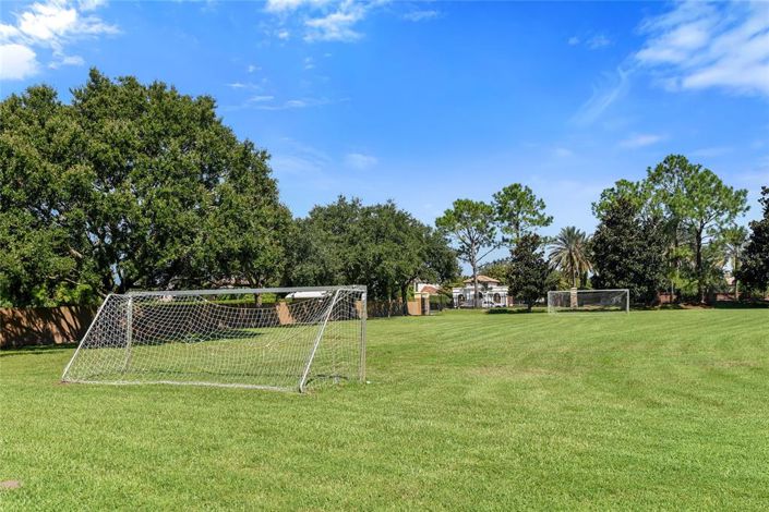 Image No.58-5 Bed Property for sale