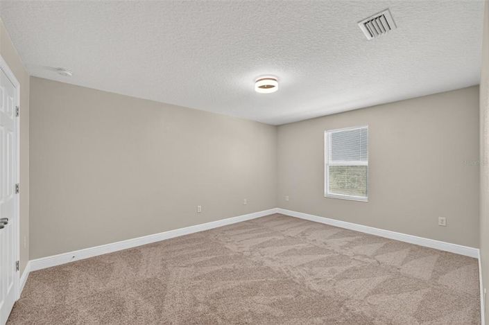 Image No.27-7 Bed Property for sale