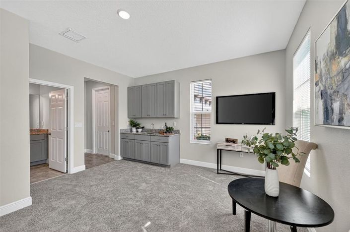 Image No.7-7 Bed Property for sale