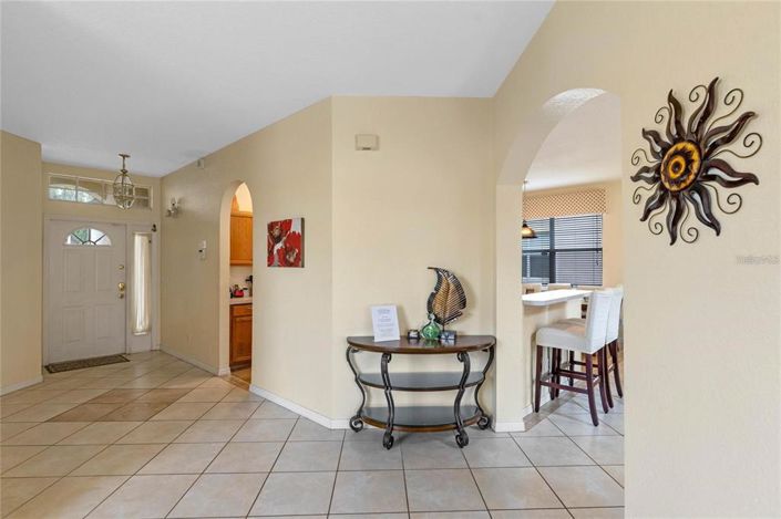 Image No.32-5 Bed Property for sale