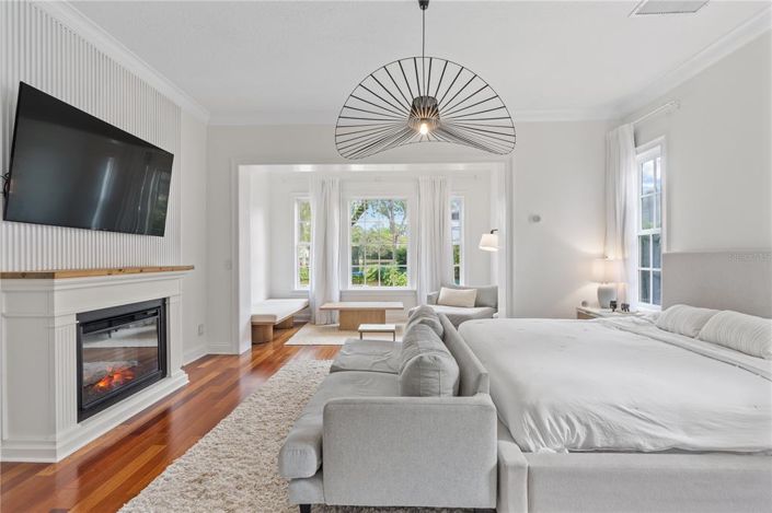 Image No.23-6 Bed Property for sale