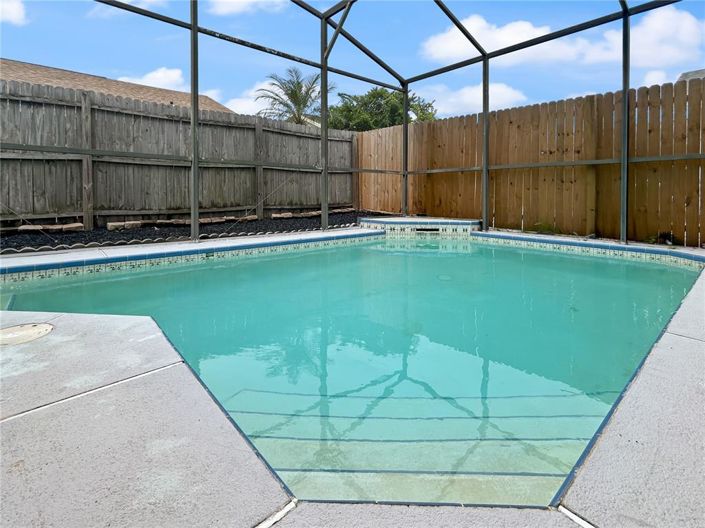 Image No.26-3 Bed Property for sale