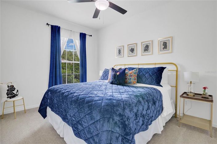 Image No.25-6 Bed Property for sale