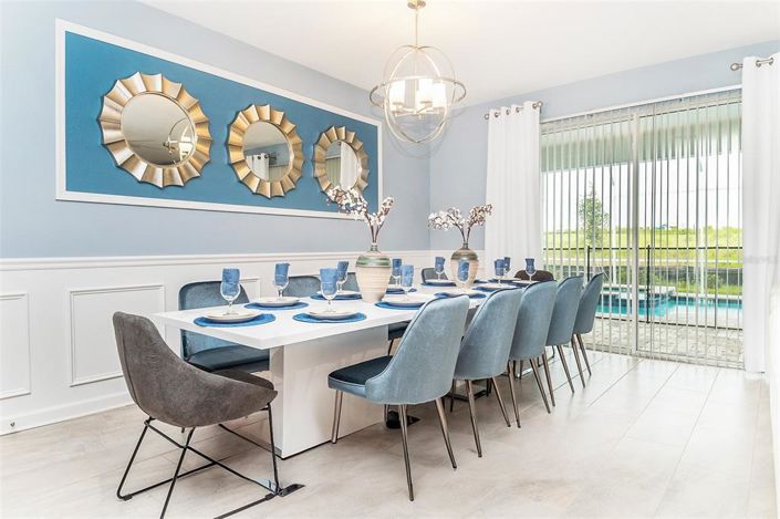 Image No.6-8 Bed Property for sale