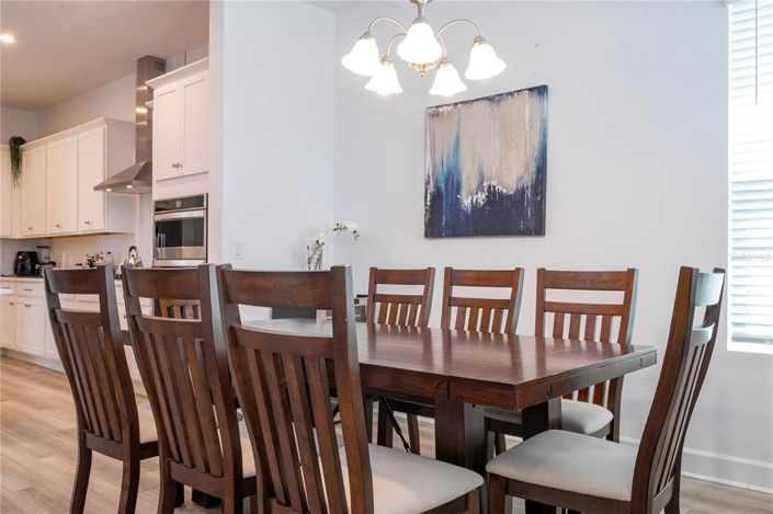 Image No.19-4 Bed Property for sale