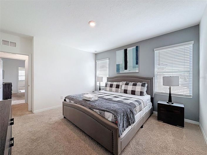 Image No.38-7 Bed Property for sale