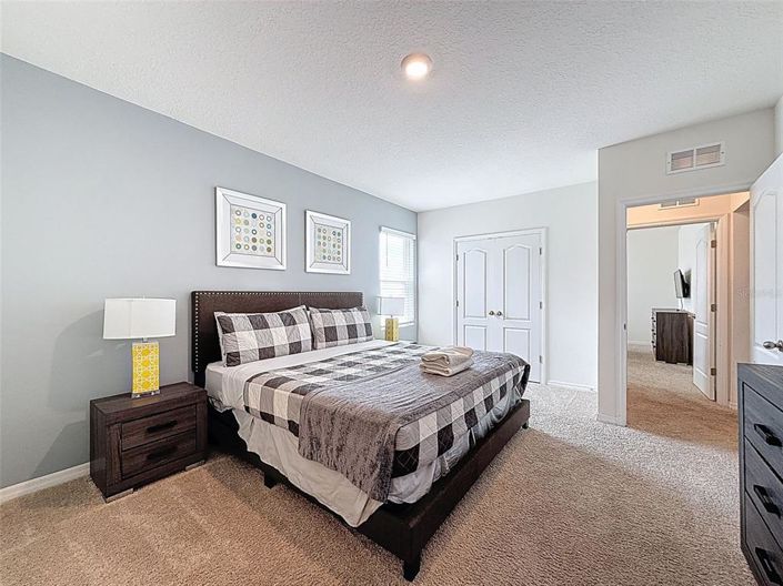 Image No.46-7 Bed Property for sale