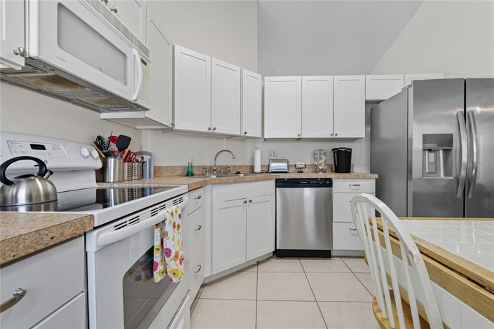 Image No.12-4 Bed Property for sale