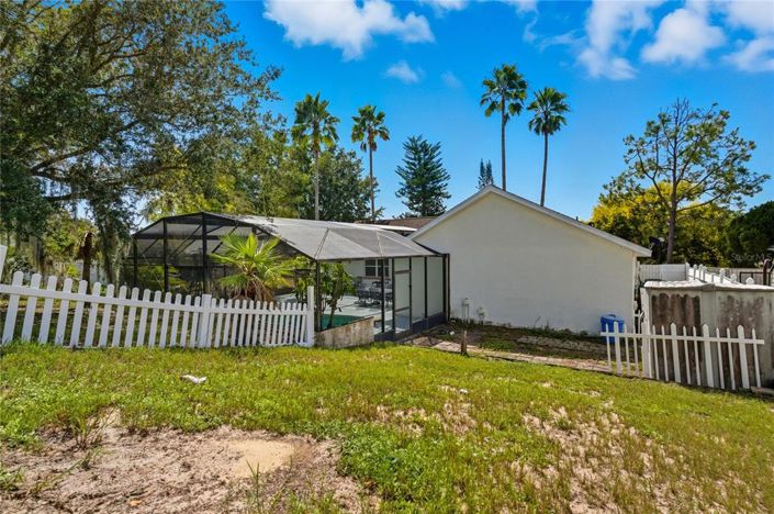 Image No.45-4 Bed Property for sale