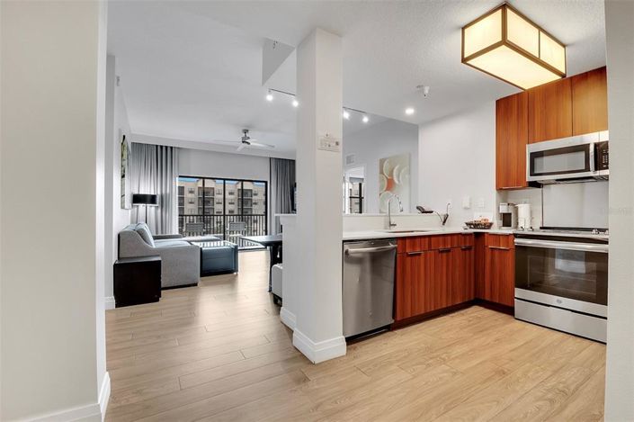 Image No.12-2 Bed Property for sale