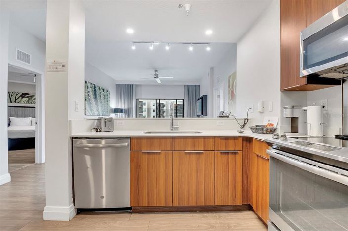 Image No.18-2 Bed Property for sale