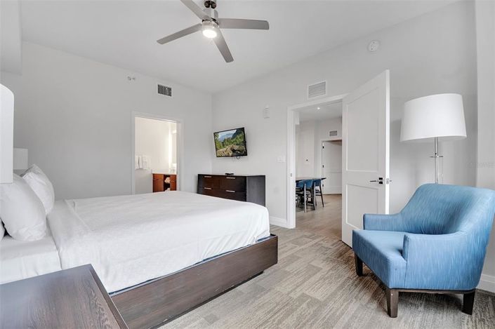 Image No.36-2 Bed Property for sale