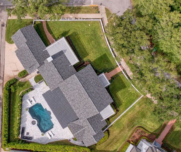 Image No.55-5 Bed Property for sale