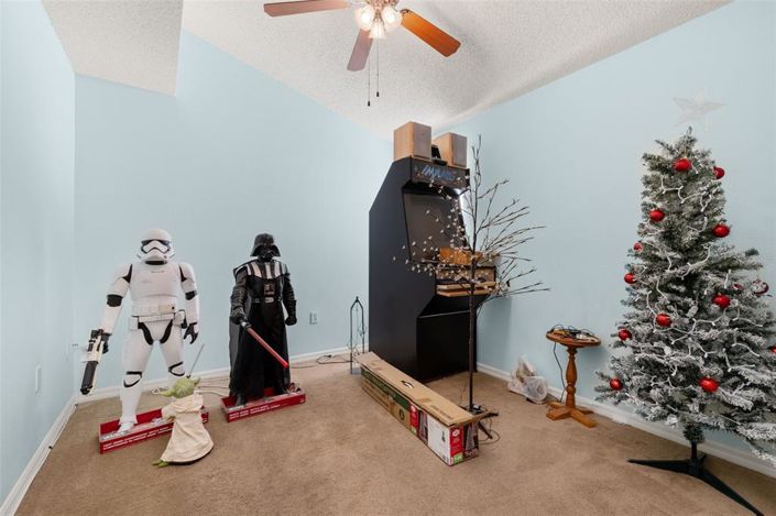 Image No.25-3 Bed Property for sale