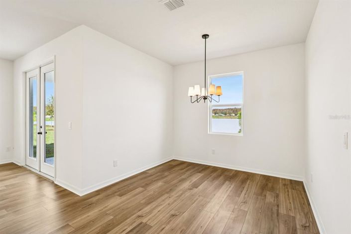 Image No.12-3 Bed Property for sale