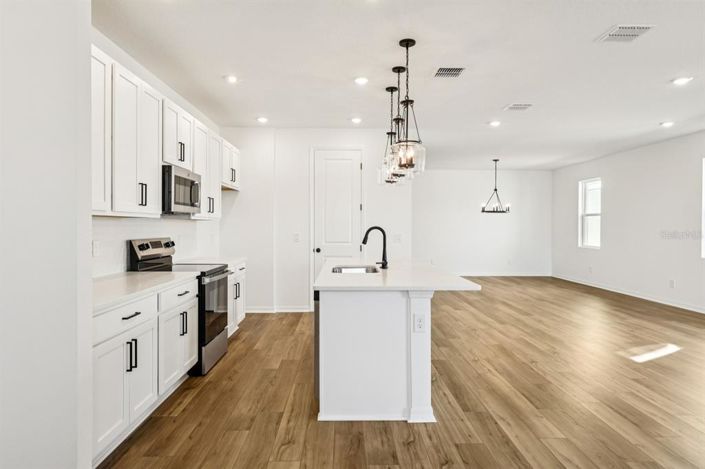 Image No.16-3 Bed Property for sale