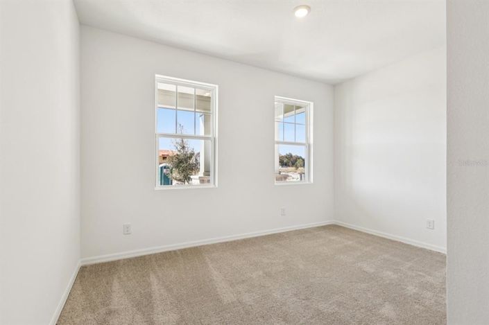 Image No.20-3 Bed Property for sale