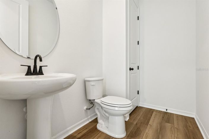 Image No.26-3 Bed Property for sale