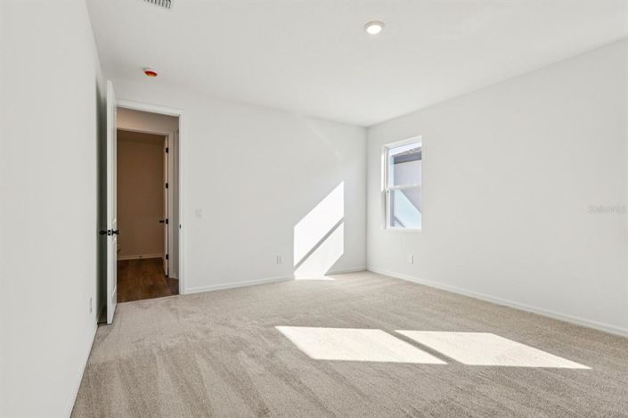 Image No.30-3 Bed Property for sale