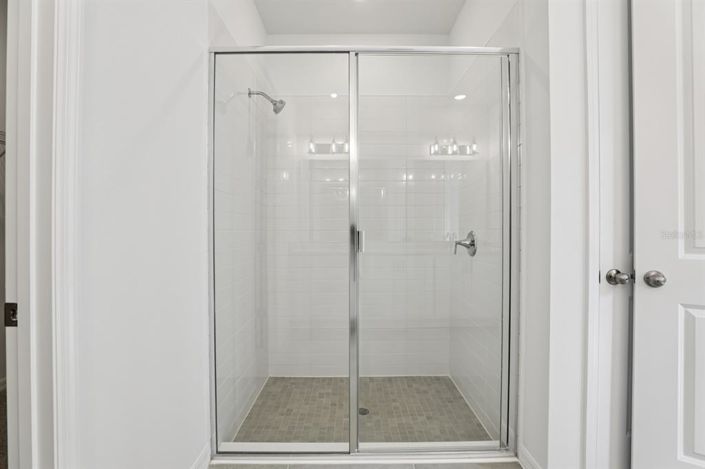 Image No.34-3 Bed Property for sale