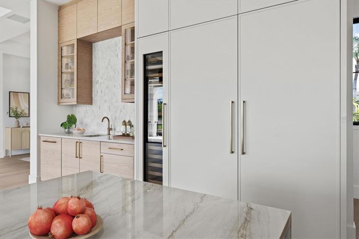 Image No.23-4 Bed Property for sale