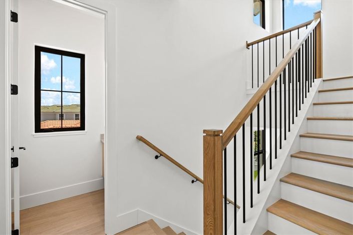 Image No.44-4 Bed Property for sale