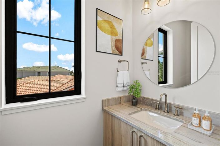 Image No.45-4 Bed Property for sale