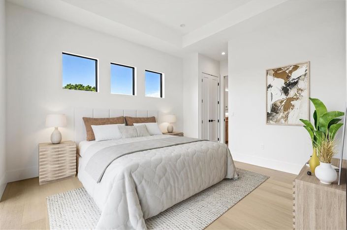 Image No.54-4 Bed Property for sale