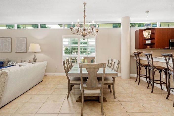 Image No.15-3 Bed Property for sale