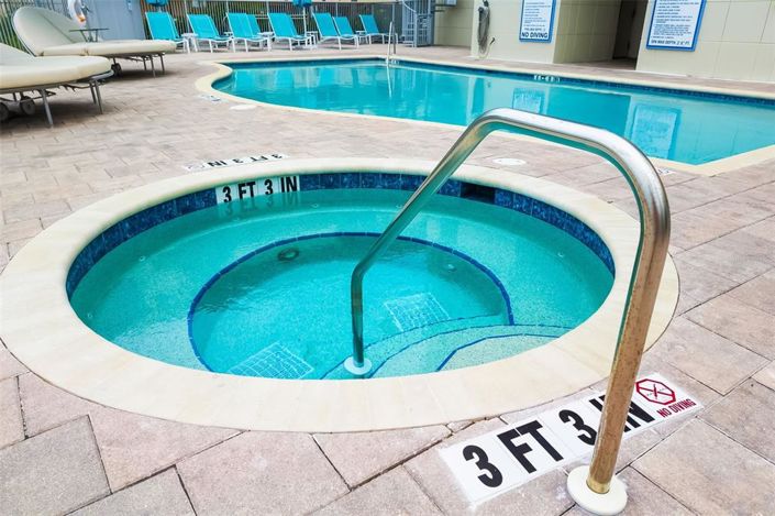 Image No.40-3 Bed Property for sale