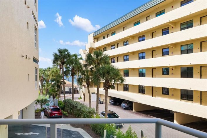 Image No.7-3 Bed Property for sale