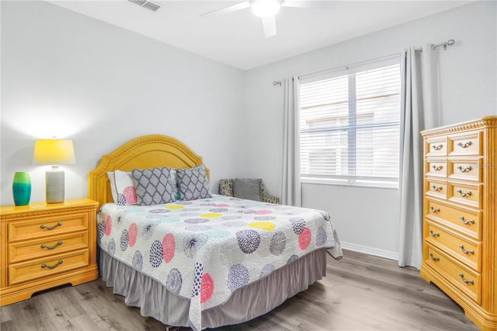 Image No.13-6 Bed Property for sale