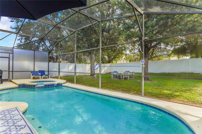 Image No.43-6 Bed Property for sale