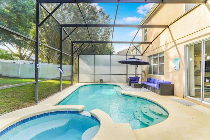 Image No.45-6 Bed Property for sale