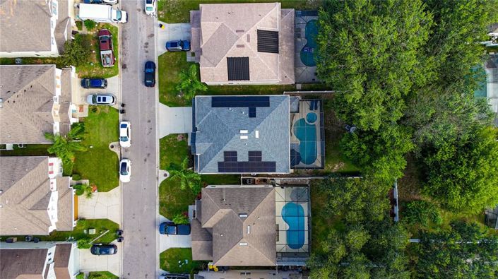 Image No.55-6 Bed Property for sale