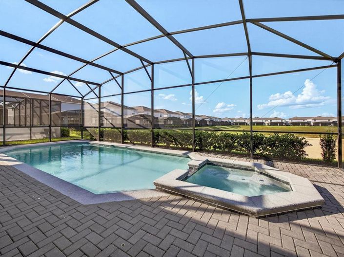 Image No.49-8 Bed Property for sale