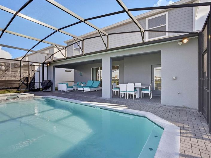 Image No.51-8 Bed Property for sale