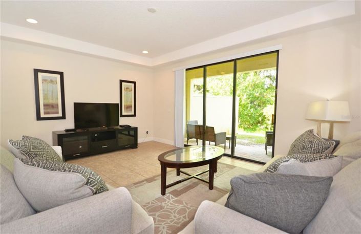 Image No.3-3 Bed Townhouse for sale