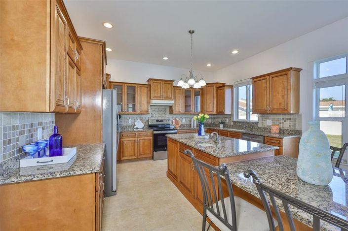 Image No.15-3 Bed Property for sale