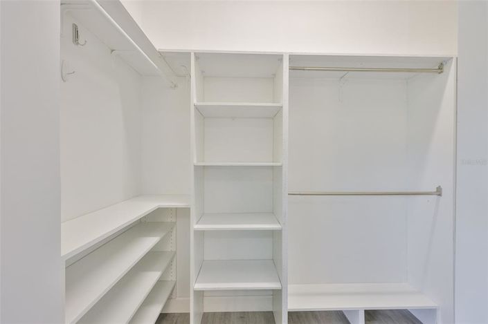 Image No.27-3 Bed Property for sale