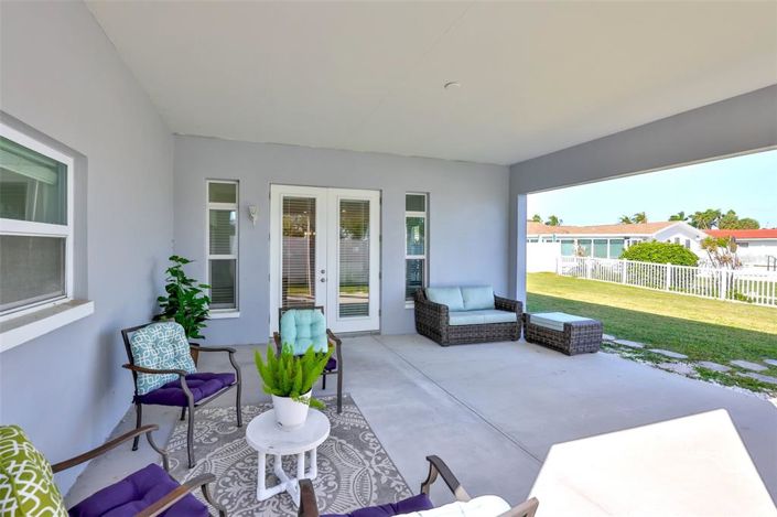 Image No.40-3 Bed Property for sale