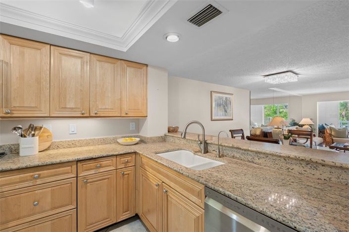 Image No.4-2 Bed Property for sale