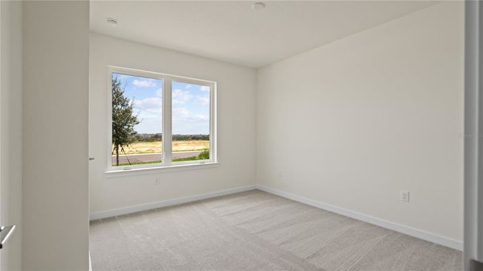 Image No.13-3 Bed Property for sale