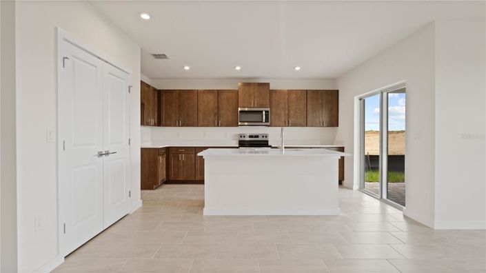 Image No.7-3 Bed Property for sale