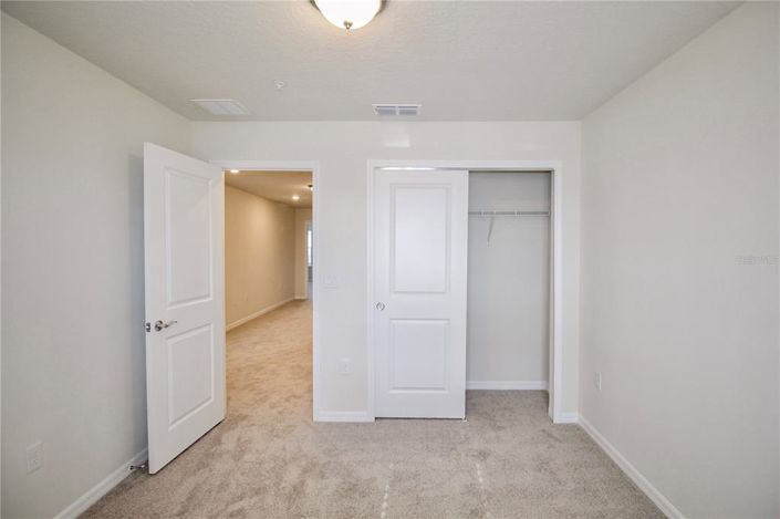 Image No.27-5 Bed Townhouse for sale