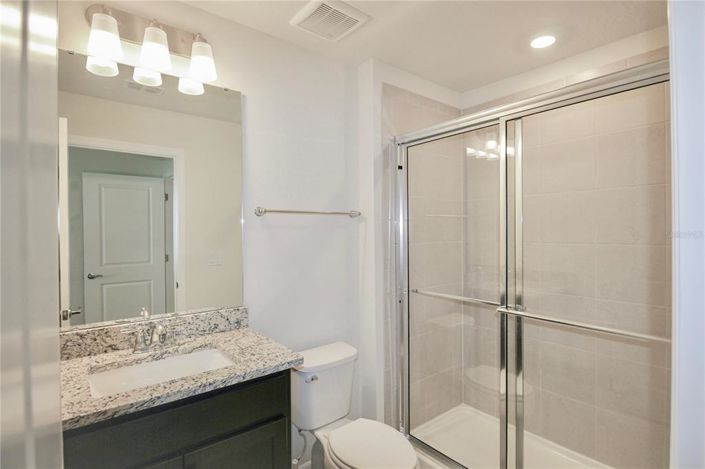 Image No.29-5 Bed Townhouse for sale