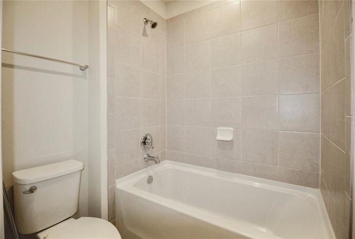 Image No.34-5 Bed Townhouse for sale